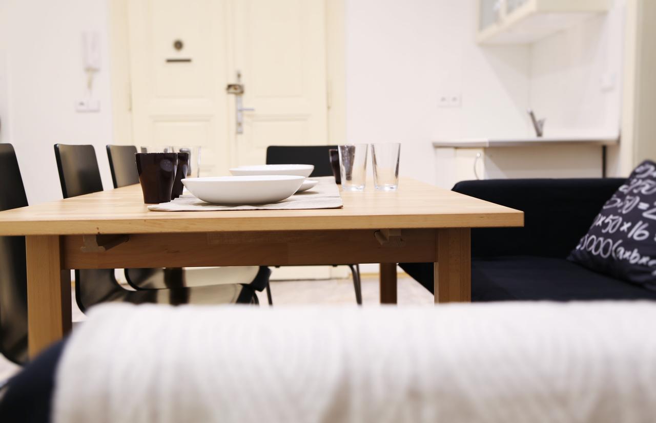 Apartment Vltava 7 *